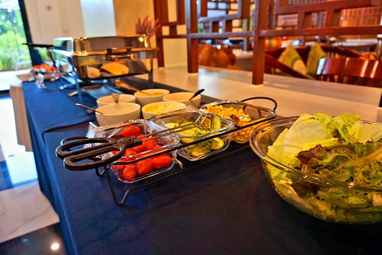 Usabai Riverside Boutique Hotel Chanthaburi Bagian luar foto