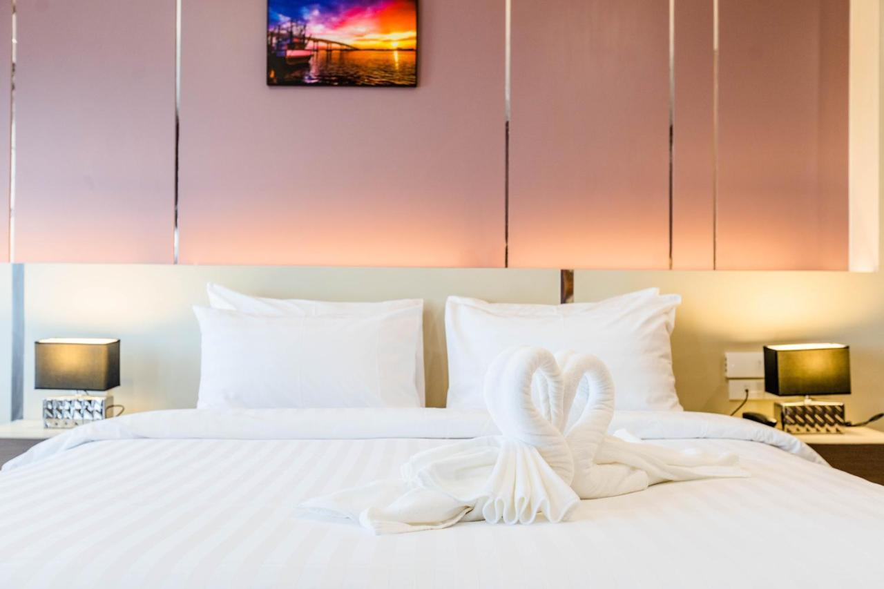 Usabai Riverside Boutique Hotel Chanthaburi Bagian luar foto
