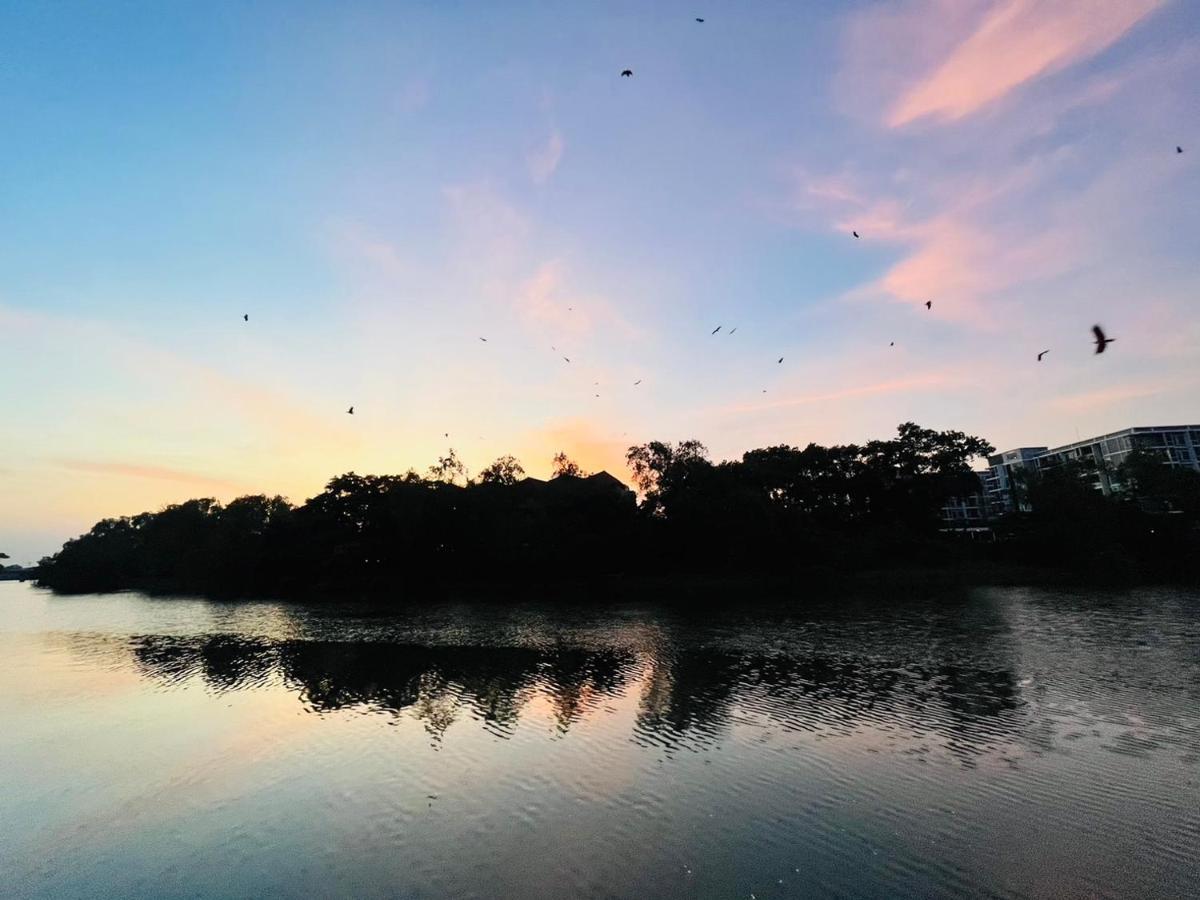 Usabai Riverside Boutique Hotel Chanthaburi Bagian luar foto