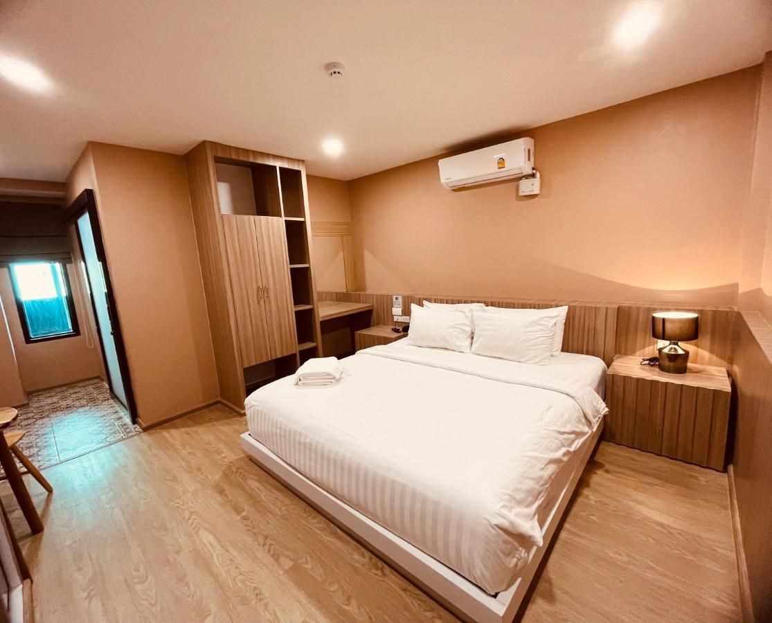 Usabai Riverside Boutique Hotel Chanthaburi Bagian luar foto