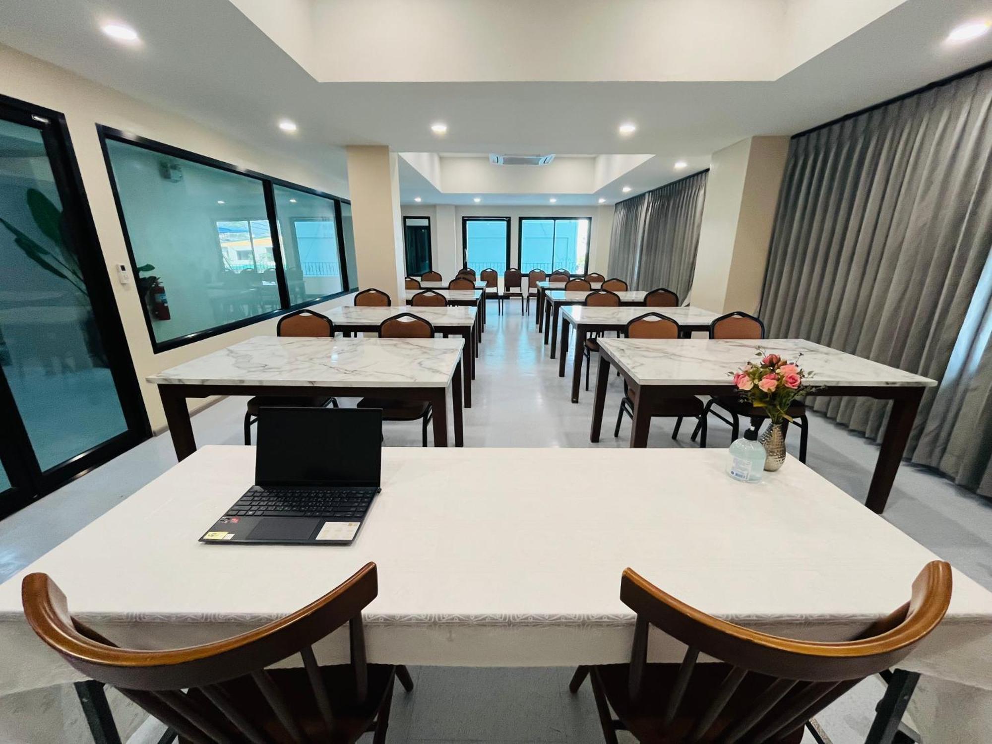 Usabai Riverside Boutique Hotel Chanthaburi Bagian luar foto